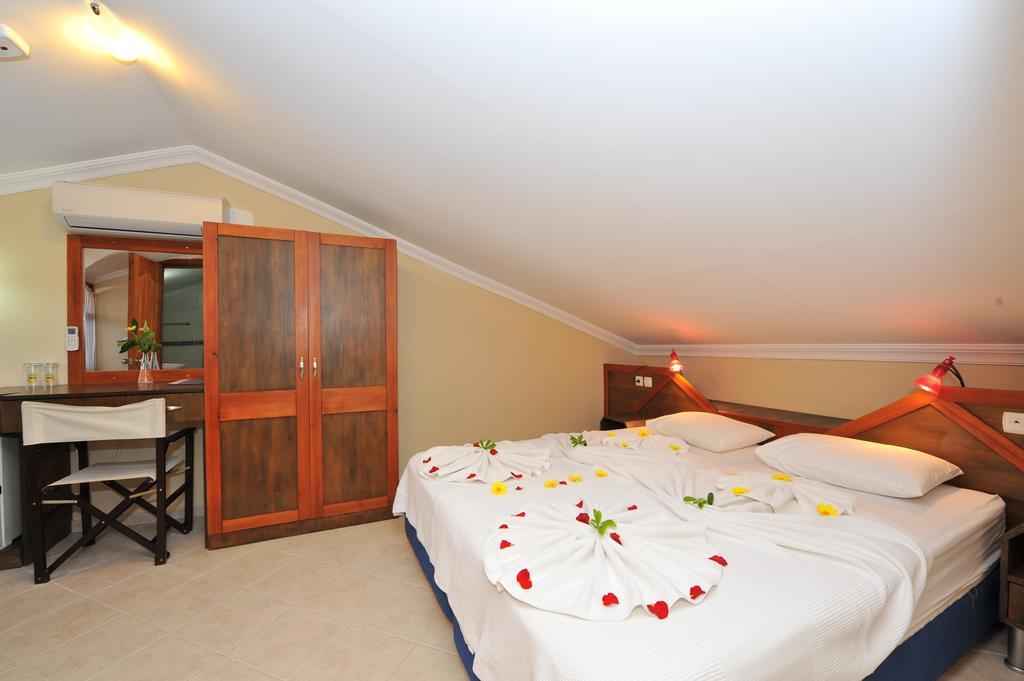 Grenadine Lodge داليان الغرفة الصورة