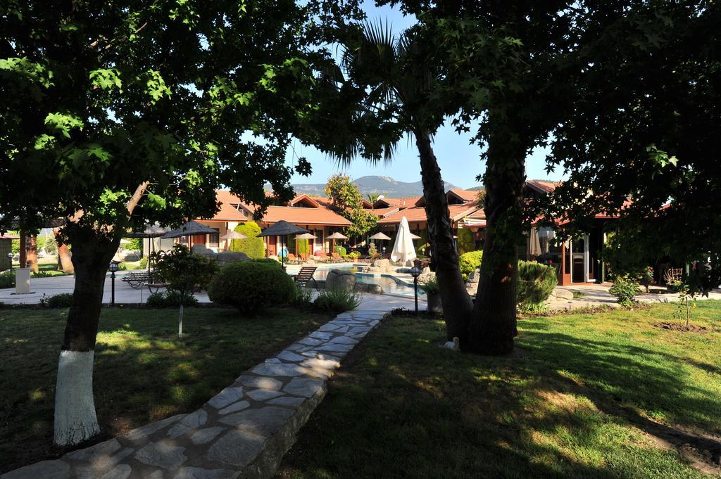 Grenadine Lodge داليان المظهر الخارجي الصورة