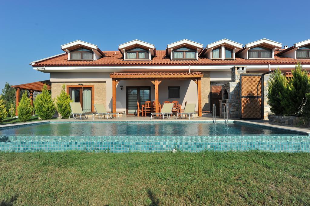 Grenadine Lodge داليان المظهر الخارجي الصورة